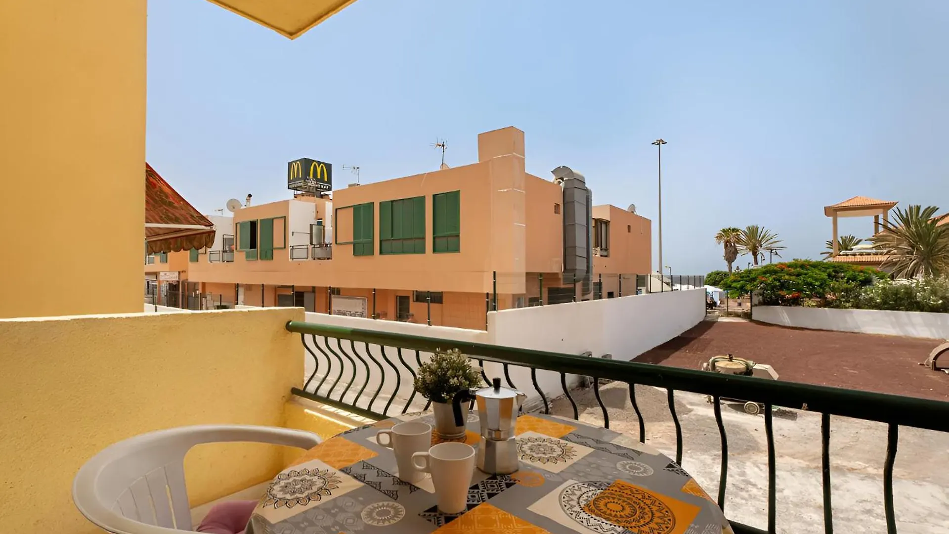 Comfort En Playa De Las Americas, Torre Del Sol Апартаменты